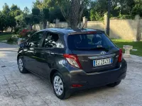 Usata Toyota Yaris 65 CV (47 kW) 2011 Utilitaria