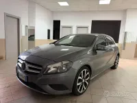 Usata Mercedes A180 Premium 109 CV (80 kW) 2013 Grigio Utilitaria