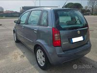 Usata Fiat Idea Active 95 CV (69 kW) 2004 Grigio Monovolume