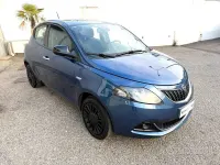 Usata Lancia Ypsilon Silver 69 CV (50 kW) 2021 Blu Utilitaria