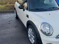 Usata Mini Cooper 120 CV (88 kW) 2009 Bianco Utilitaria
