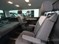 Usata VW Multivan 140 CV (102 kW) 2011 Grigio Monovolume