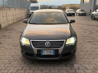 Usata VW Passat Highline 170 CV (125 kW) 2009 Grigio Berlina
