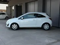 Usata Opel Corsa Club 86 CV (63 kW) 2013 Bianco Utilitaria