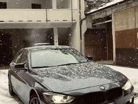 Usata BMW 318 143 CV (105 kW) 2015 Grigio Berlina