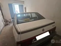 Usata Alfa Romeo 75 110 CV (80 kW) 1988 Bianco Berlina