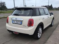 Usata Mini One D 95 CV (69 kW) 2018 Beige Utilitaria
