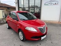 Usata Lancia Ypsilon 80 CV (58 kW) 2013 Rosso Utilitaria