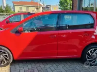 Usata VW up! Move 60 CV (44 kW) 2019 Rosso Utilitaria