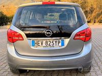 Usata Opel Meriva Cosmo 120 CV (88 kW) 2014 Grigio Monovolume