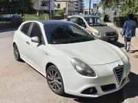 Usata Alfa Romeo Giulietta Veloce 105 CV (77 kW) 2013 Utilitaria