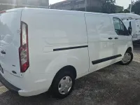 Usata Ford Transit Custom Trend 131 CV (96 kW) 2018 Bianco / pastello Berlina