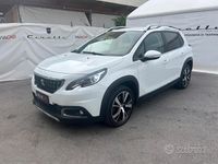 Usata Peugeot 2008 S 120 CV (88 kW) 2019 Bianco SUV