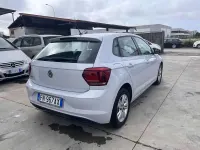Usata VW Polo Comfortline 95 CV (69 kW) 2018 Withe sand Utilitaria