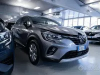Usata Renault Captur Intens 160 CV (117 kW) 2020 Grigio SUV