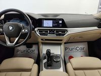 Usata BMW 320 Sport Line 190 CV (139 kW) 2021 Blu/azzurro Berlina