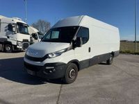Usata Iveco Daily 136 CV (100 kW) 2018 Bianco Furgone