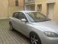 Usata Mazda 3 109 CV (80 kW) 2005 Grigio Utilitaria