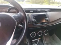Usata Alfa Romeo Giulietta Exclusive 105 CV (77 kW) 2014 Bianco Utilitaria