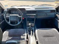 Usata Volvo 740 158 CV (116 kW) 1987 Grigio Berlina