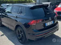 Usata VW Tiguan R-line 150 CV (110 kW) 2022 Nero SUV