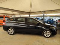 Usata Peugeot 308 SW Active 116 CV (85 kW) 2015 Blu Station wagon
