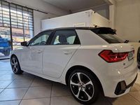 Käytetty Audi A1 Sportback S-Line 116 HP (85 kW) 2025 Musta Viistoperä
