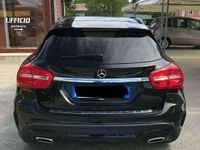 Usata Mercedes GLA200 Business 136 CV (100 kW) 2017 Nero SUV