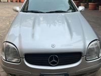Usata Mercedes SLK200 192 CV (141 kW) 2002 Argento Cabrio