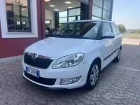 Usata Skoda Fabia 75 CV (55 kW) 2012 Bianco Station wagon