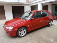 Usata Peugeot 306 90 CV (66 kW) 2000 Rosso Berlina