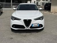 Begagnad Alfa Romeo Stelvio Executive 210 HK (154 kW) 2019 Vit SUV