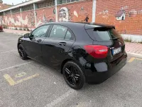 Usado Mercedes A160 Executive 102 CV (75 kW) 2016 Negro Berlina