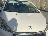 Usata Peugeot 208 Active 102 CV (75 kW) 2020 Bianco Utilitaria