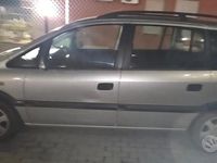 Usata Opel Zafira 82 CV (60 kW) 1999 Grigio Monovolume