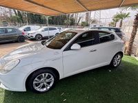 Usata Alfa Romeo Giulietta Exclusive 105 CV (77 kW) 2014 Bianco Utilitaria