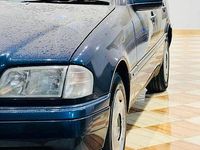 Usata Mercedes C220 150 CV (110 kW) 1999 Blu Berlina