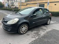 Usata Renault Clio II LE 85 CV (62 kW) 2007 Nero Utilitaria