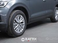 Usata VW T-Roc Life 150 CV (110 kW) 2025 Indium grey SUV