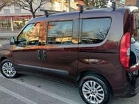 Usata Fiat Doblò Dynamic 135 CV (99 kW) 2011 Marrone Monovolume