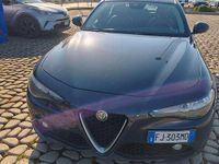 Usata Alfa Romeo Giulia Super 150 CV (110 kW) 2017 Blu/azzurro Berlina