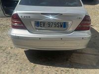 Usata Mercedes C200 Elegance 122 CV (89 kW) 2006 Berlina