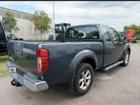 Usata Nissan Navara 190 CV (139 kW) 2014 Grigio Pick-up