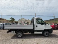 Usata Iveco 35.12 116 CV (85 kW) 2007 Bianco Furgone