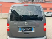 Usata VW Caddy Comfortline 102 CV (75 kW) 2011 Grigio Monovolume