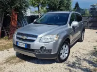 Usata Chevrolet Captiva LTZ 150 CV (110 kW) 2010 Argento SUV