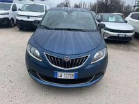 Usata Lancia Ypsilon 69 CV (50 kW) 2024 Blu/azzurro Utilitaria