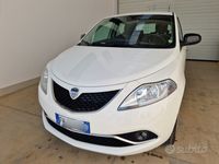 usata Lancia Ypsilon Gold 0.9 TwinAir Ecochic Neopatent