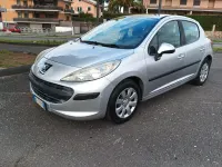 Usata Peugeot 207 73 CV (53 kW) 2007 Argento Berlina