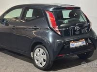 Usata Toyota Aygo Trend 72 CV (52 kW) 2018 Grigio Utilitaria